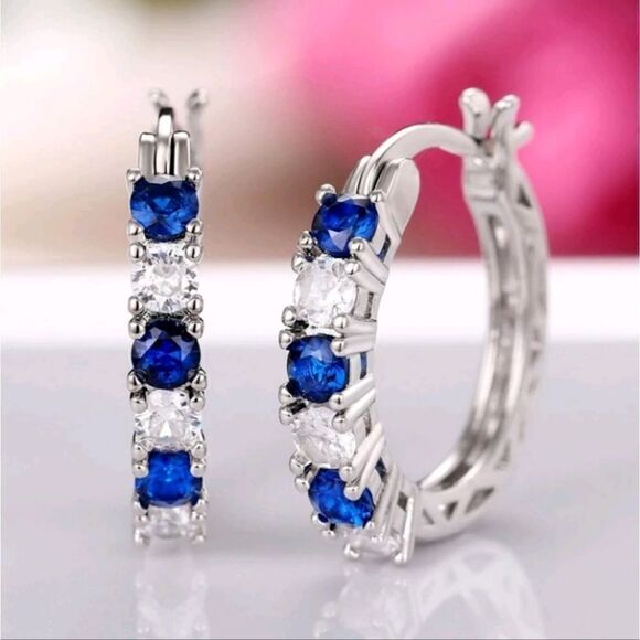 LUXURY BLUE DIAMOND Hoop EARRINGS - Picture 5 of 6